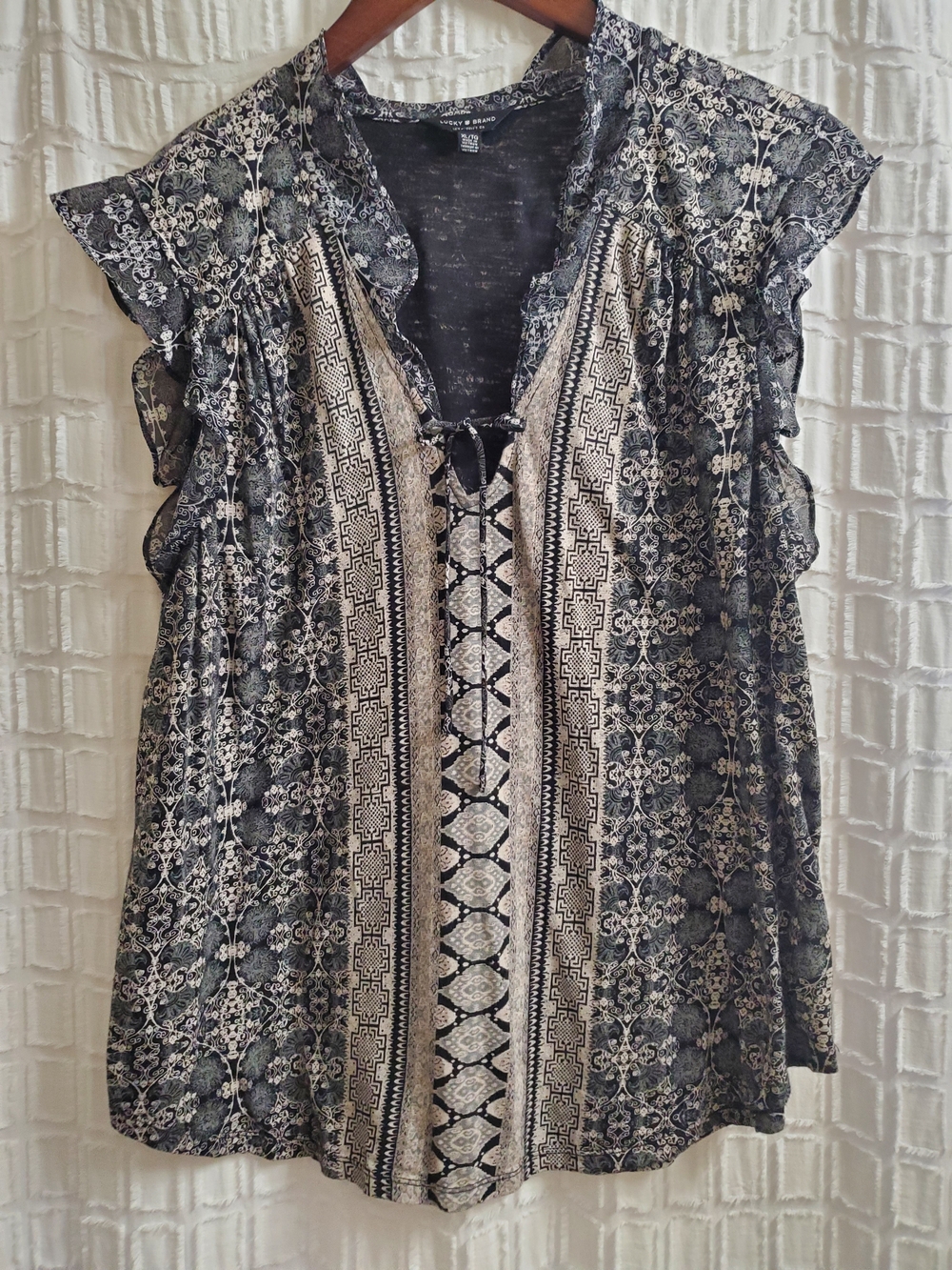 Women’s Black and Cream Printed Ruffle Sleeve Top